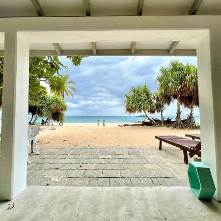 Moon Isle Beach Bungalow Нилавели Экстерьер фото