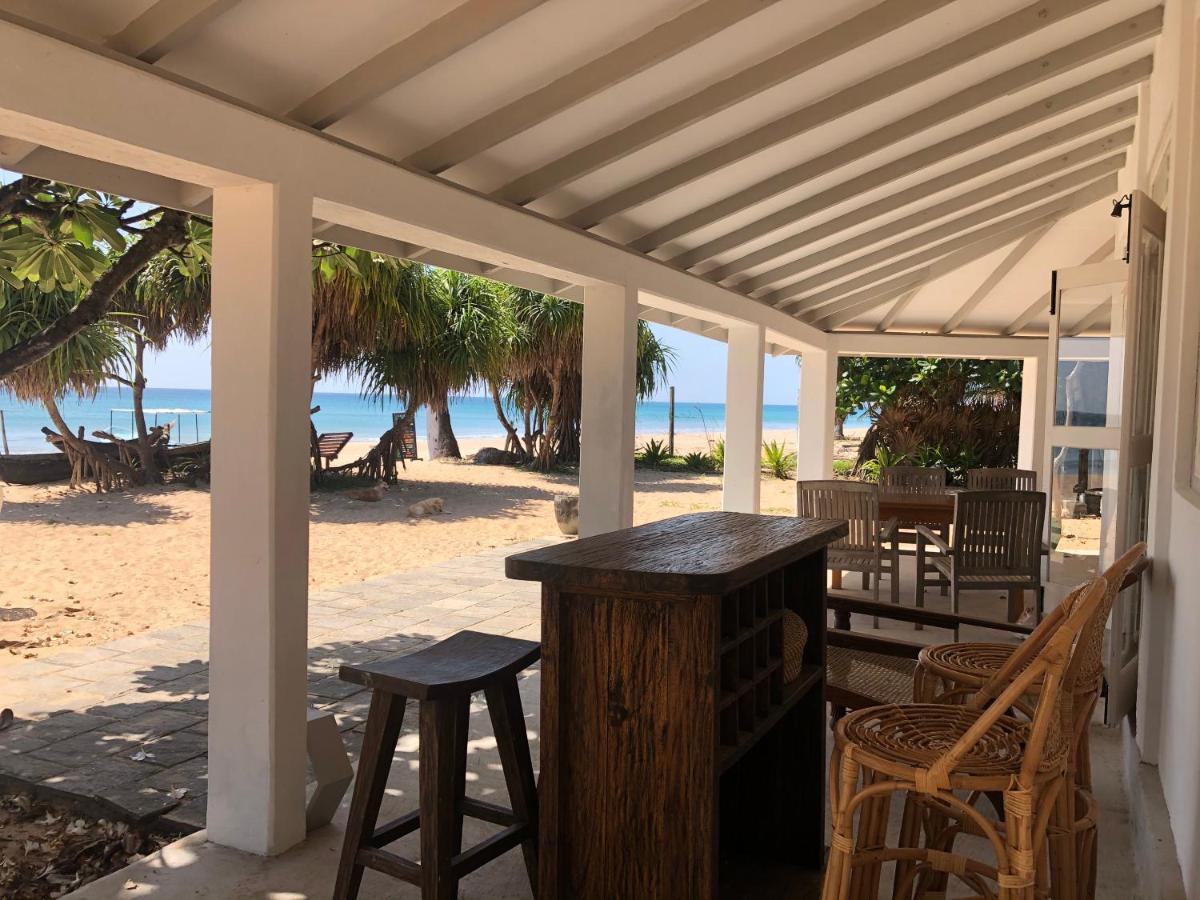 Moon Isle Beach Bungalow Нилавели Экстерьер фото