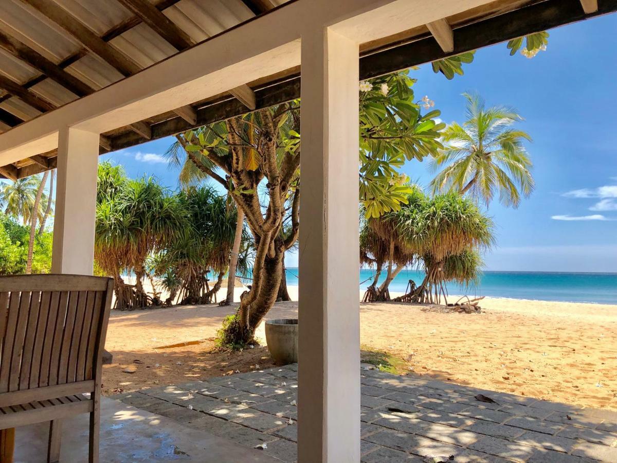 Moon Isle Beach Bungalow Нилавели Экстерьер фото
